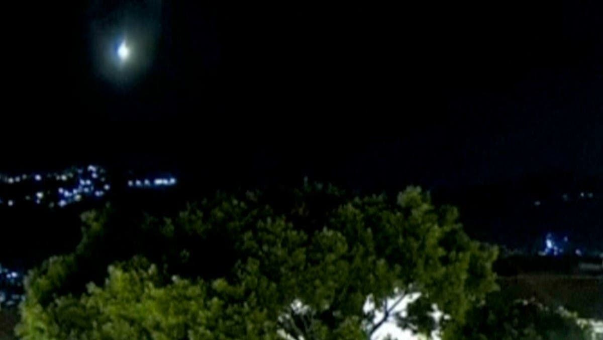 ليس نيزكاً.. جسم ناري يضيء سماء المكسيك ويثير الجدل