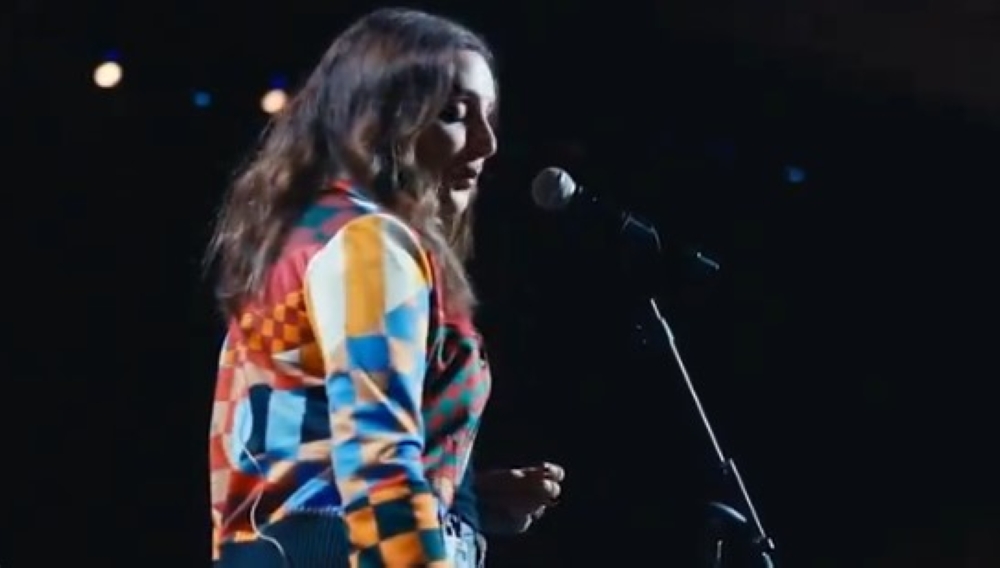 قبيل انطلاقه.. آخر استعدادات حفل أنغام على مسرح عبادي جوهر بجدة