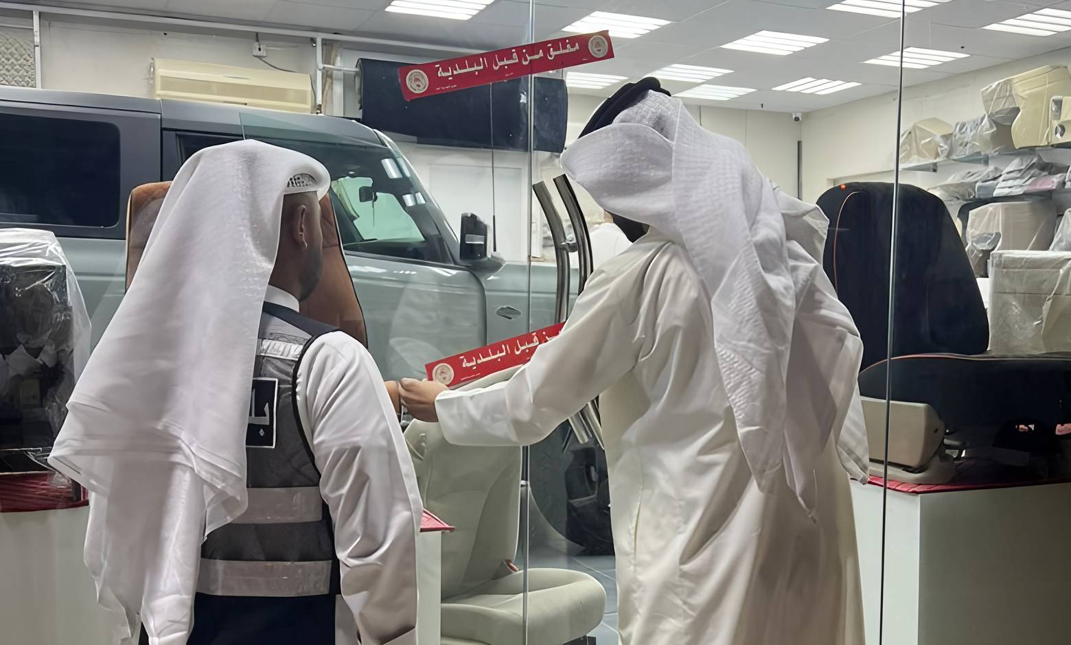 السعودية تضبط 3.6 مليون منتج مخالف لمعايير العلامات التجارية منها 52