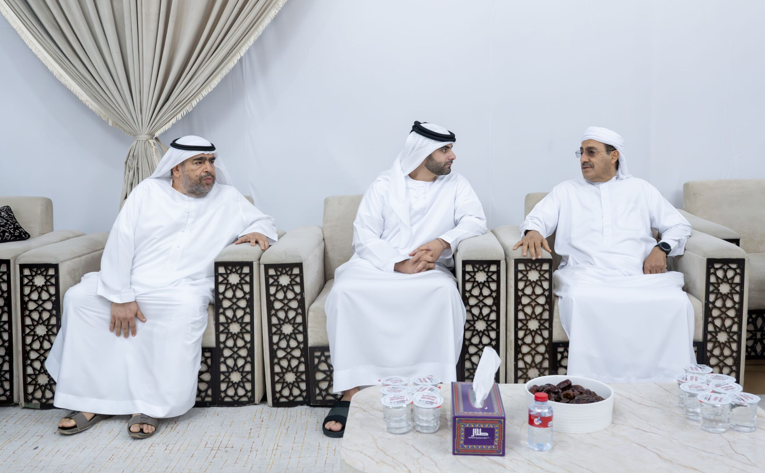 منصور بن محمد يعزي في وفاة محمد طيب الخوري