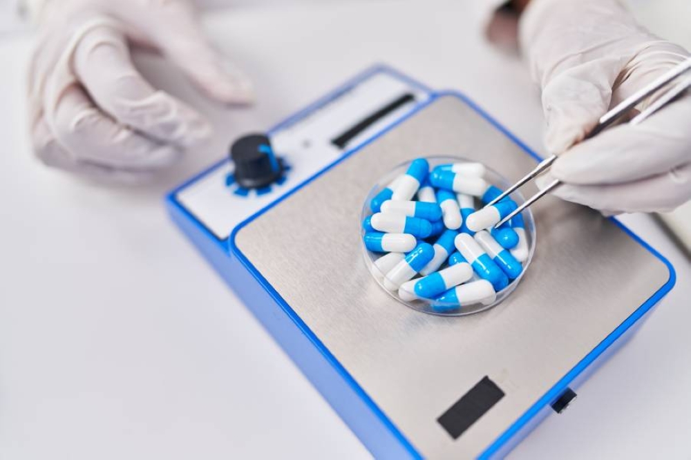 شركات الأدوية الأوروبية تطلب مساعدة الاتحاد الأوروبي لمواجهة رسوم ترامب