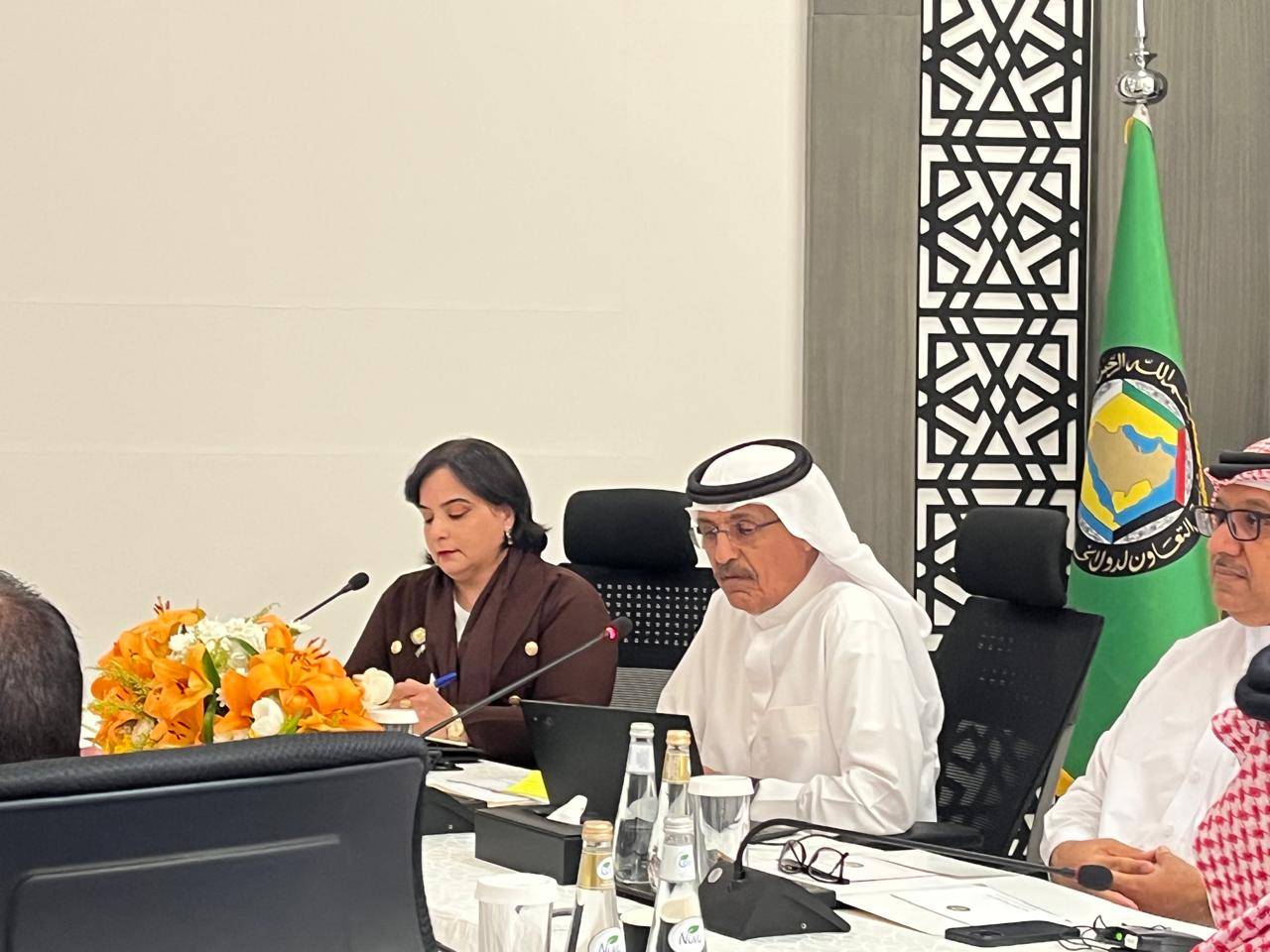 مسؤول خليجي: ننافس أمريكا والصين وأوروبا على تعزيز الحضور الاقتصادي