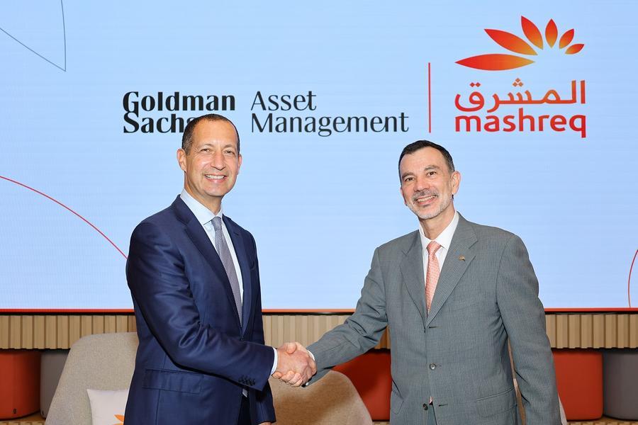المشرق يعلن عن دخوله في شراكة جديدة مع جولدمان ساكس لإدارة الأصول