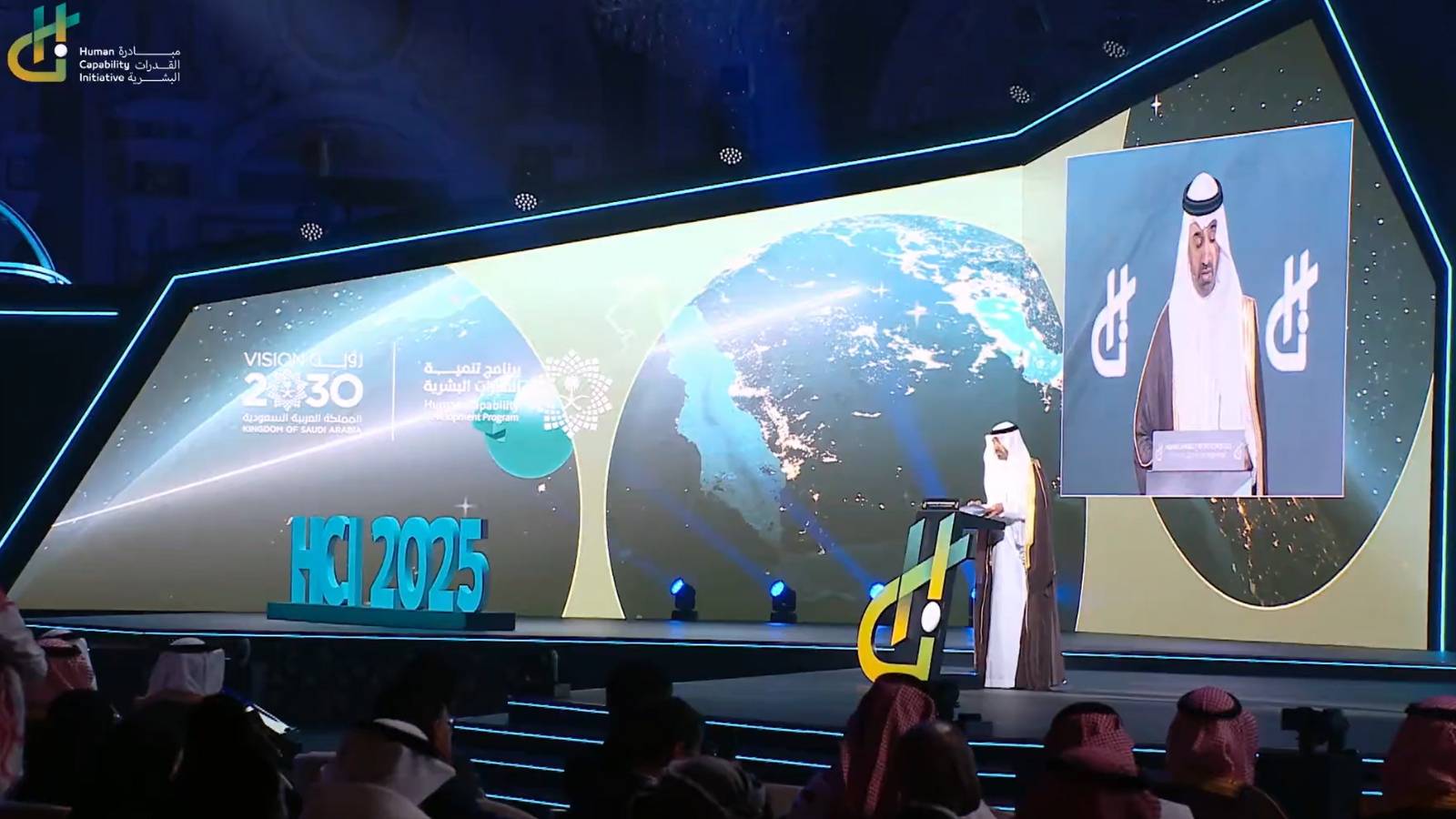 وزير الموارد البشرية: بحلول 2030 ستكون هناك 92 مليون وظيفة قديمة في