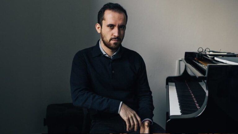 %d8%ad%d9%81%d9%84%d8%a9 %d9%85%d9%88%d8%b3%d9%8a%d9%82%d9%8a%d8%a9 %d9%81%d8%b1%d9%8a%d8%af%d8%a9 %d9%85%d9%86 %d9%86%d9%88%d8%b9%d9%87%d8%a7 %d8%b9%d8%a7%d8%b2%d9%81 %d8%a8%d9%8a%d8%a7%d9%86