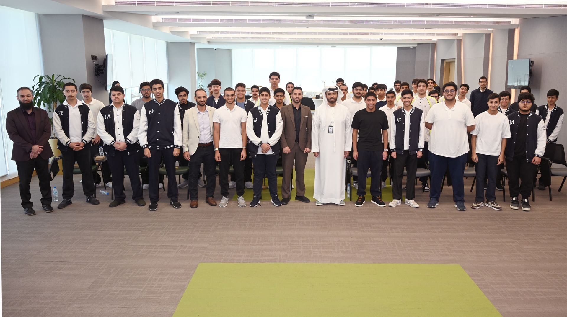 “أوقاف دبي” تعزز ثقافة الوقف بمنتدى لطلبة مدارس البحث العلمي