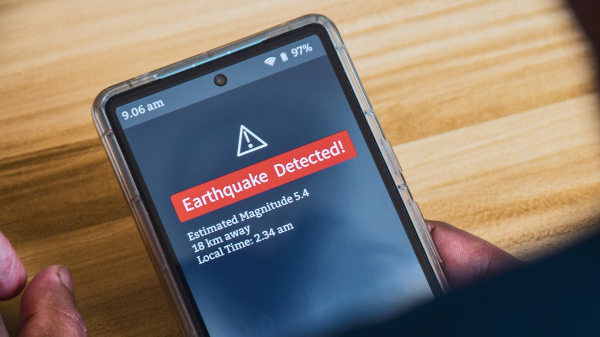 زلزال بقوة 5.6 درجة يضرب إندونيسيا