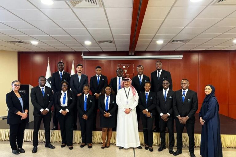 %d9%81%d8%a7%d8%aa%d9%8a%d9%84 %d8%a7%d9%84%d8%a8%d8%ad%d8%b1%d9%8a%d9%86 %d8%aa%d8%b3%d8%aa%d8%b6%d9%8a%d9%81 %d9%82%d8%a7%d8%af%d8%a9 %d8%a7%d9%84%d8%b6%d9%8a%d8%a7%d9%81%d8%a9 %d8%a7%d9%84