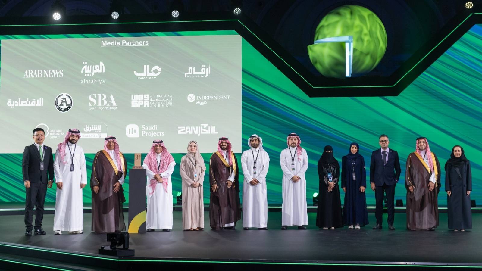 وزير التعليم يكرم “الاقتصادية” لرعايتها الإعلامية مؤتمر مبادرة