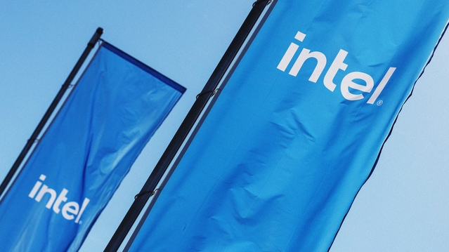 لماذا تخطّط Intel لتَسريح 20% من موظّفيها؟