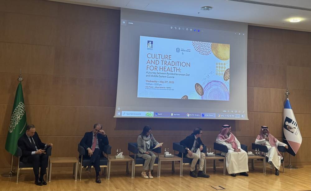 %d8%b4%d8%b1%d9%83%d8%a7%d8%aa %d8%a5%d9%8a%d8%b7%d8%a7%d9%84%d9%8a%d8%a9 %d8%aa%d8%b1%d9%81%d8%b9 %d8%b5%d8%a7%d8%af%d8%b1%d8%a7%d8%aa%d9%87%d8%a7 %d9%85%d9%86 %d8%a7%d9%84%d8%a3%d8%ba%d8%b0%d9%8a