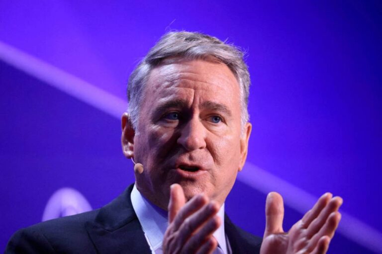 %d9%83%d9%8a%d9%86 %d8%ac%d8%b1%d9%8a%d9%81%d9%8a%d9%86 %d9%8a%d9%83%d8%b4%d9%81 %d8%b3%d8%b1 %d8%a7%d9%84%d9%85%d9%84%d9%8a%d8%a7%d8%b1%d8%a7%d8%aa %d8%a7%d8%a8%d8%af%d8%a3 %d9%81%d9%8a %d8%a7%d9%84