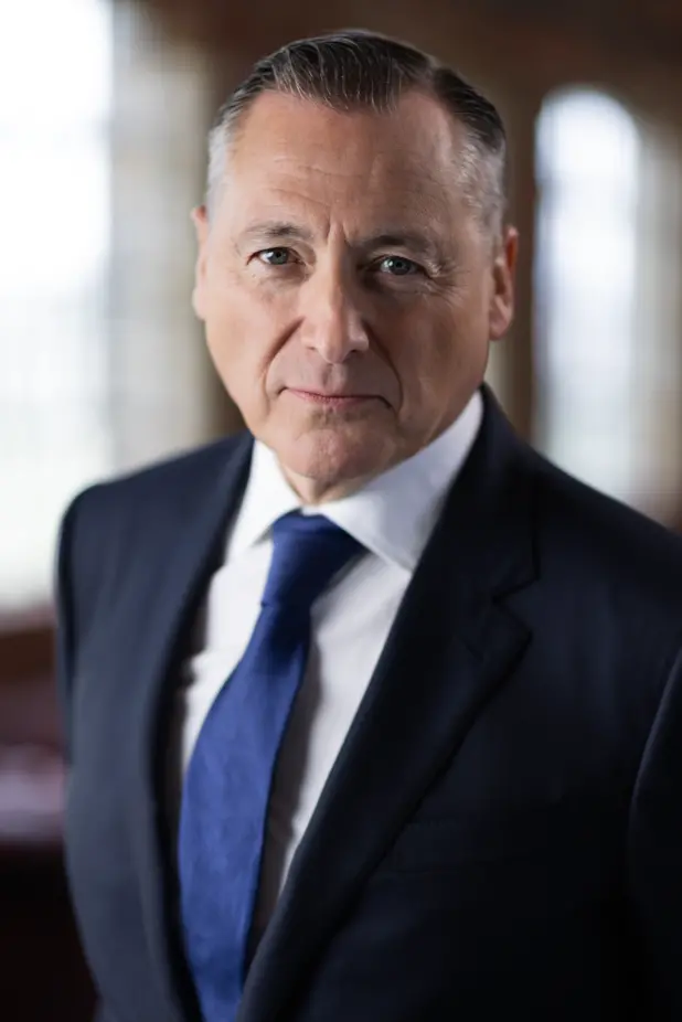 %d8%b1%d9%8a%d8%b2%d9%88%d9%84%d9%81 %d8%a5%d9%8a%d9%87 %d8%a2%d9%8a %d8%aa%d8%b7%d9%84%d9%82 %d8%a3%d8%b9%d9%85%d8%a7%d9%84%d9%87%d8%a7 %d9%81%d9%8a %d8%af%d9%88%d9%84%d8%a9 %d8%a7%d9%84%d8%a5%d9%85