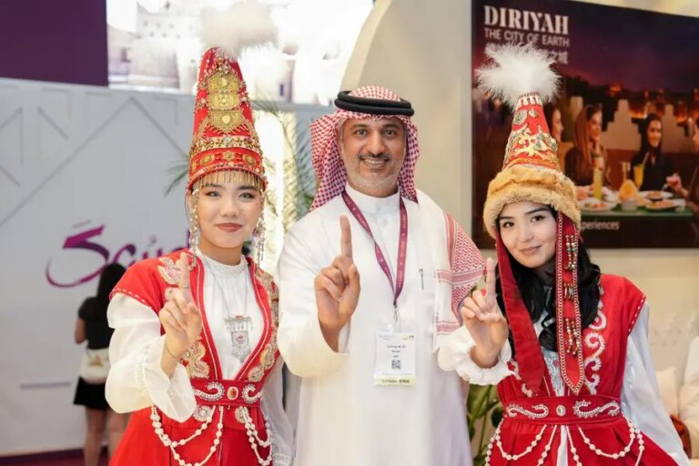 %d8%a7%d9%84%d8%af%d8%b1%d8%b9%d9%8a%d8%a9 %d8%aa%d9%8f%d8%b9%d8%b2%d9%91%d8%b2 %d8%ad%d8%b6%d9%88%d8%b1%d9%87%d8%a7 %d9%81%d9%8a %d8%a7%d9%84%d8%b5%d9%8a%d9%86 %d8%b9%d8%a8%d8%b1 %d9%85%d8%b9