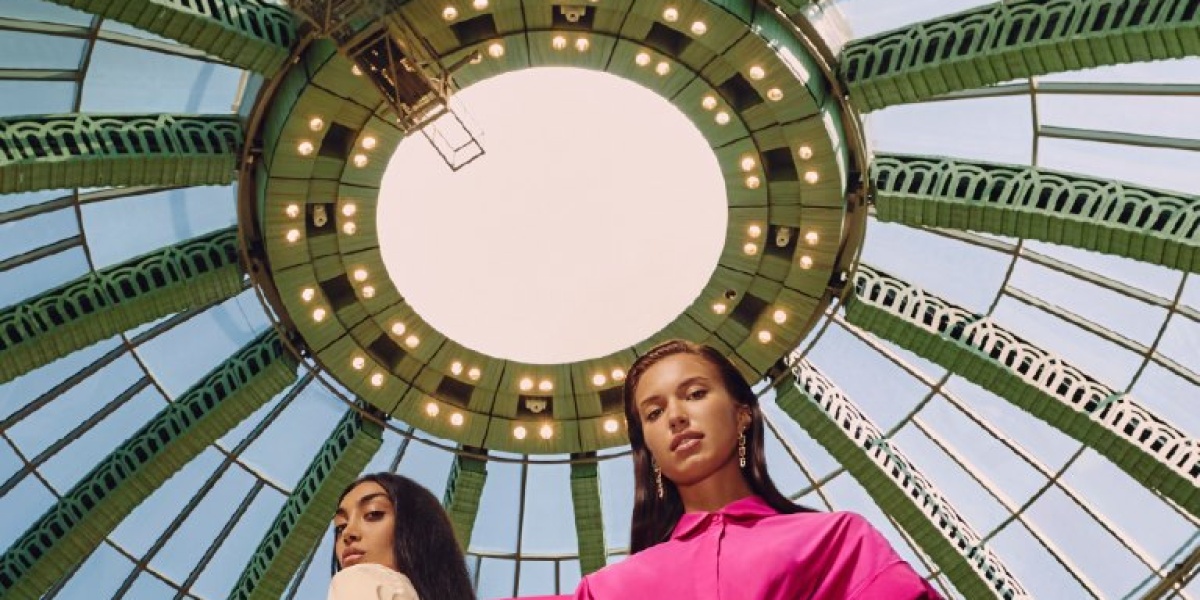 %d9%85%d9%88%d9%84 %d8%a7%d9%84%d8%a5%d9%85%d8%a7%d8%b1%d8%a7%d8%aa %d9%8a%d8%b3%d8%aa%d8%b6%d9%8a%d9%81 %d8%b9%d8%b1%d8%b6 %d8%a3%d8%b2%d9%8a%d8%a7%d8%a1 %d9%84%d8%a5%d8%b7%d9%84%d8%a7%d9%82 %d9%85