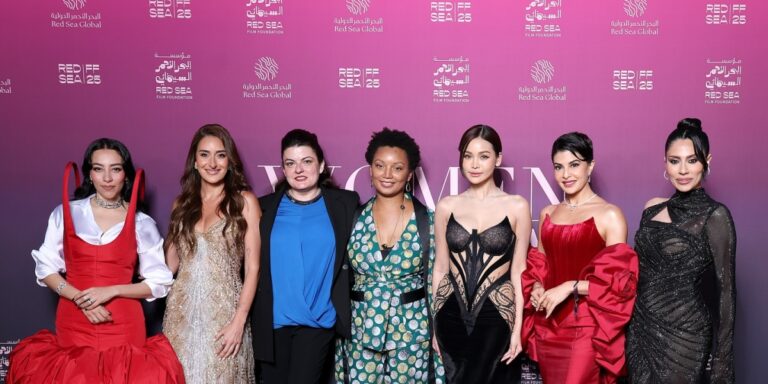 %d8%a7%d9%84%d8%a8%d8%ad%d8%b1 %d8%a7%d9%84%d8%a3%d8%ad%d9%85%d8%b1 %d8%a7%d9%84%d8%b3%d9%8a%d9%86%d9%85%d8%a7%d8%a6%d9%8a %d8%aa%d8%ad%d8%aa%d9%81%d9%8a %d8%a8%d8%af%d9%88%d8%b1 %d8%a7%d9%84