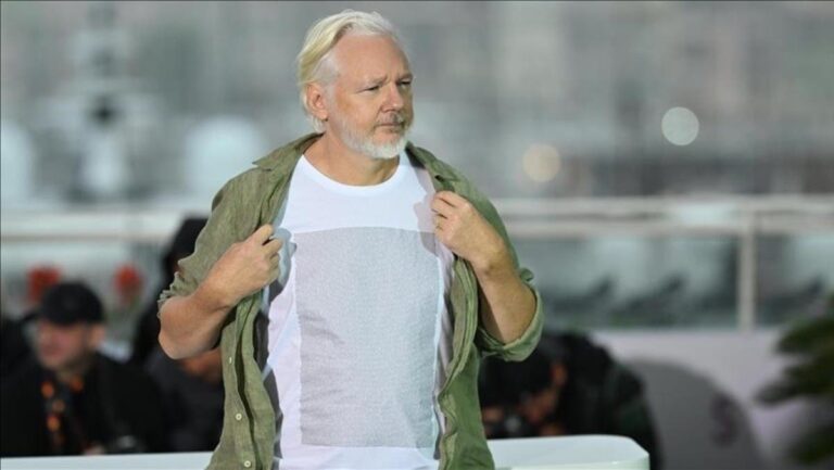 %d8%a3%d8%b3%d8%a7%d9%86%d8%ac %d9%8a%d8%ae%d8%b7%d9%81 %d8%a7%d9%84%d8%a3%d9%86%d8%b8%d8%a7%d8%b1 %d8%a8%d9%85%d9%87%d8%b1%d8%ac%d8%a7%d9%86 %d9%83%d8%a7%d9%86 %d8%a7%d8%b1%d8%aa%d8%af