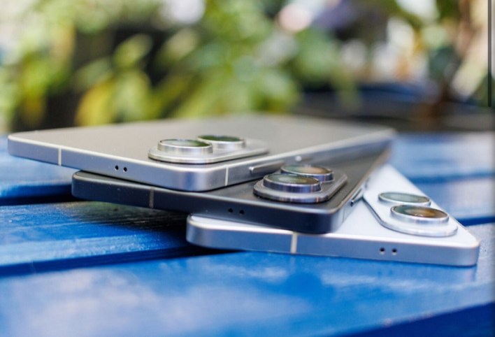 Galaxy s25 edge %d8%b1%d8%b3%d9%85%d9%8a%d9%8b%d8%a7 %d8%a8%d9%85%d8%b9%d8%a7%d9%84%d8%ac snapdragon 8 elite %d9%88%d9%83%d8%a7%d9%85%d9%8a%d8%b1%d8%aa%d9%8a%d9%86 %d9%88%d8%ae%d9%81%d8%a9 %d9%85