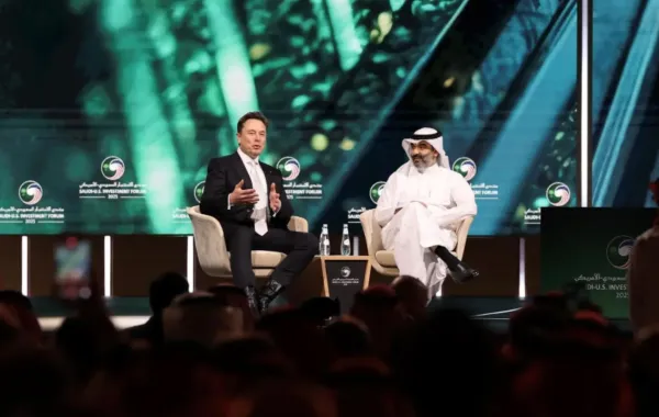 %d8%a5%d9%8a%d9%84%d9%88%d9%86 %d9%85%d8%a7%d8%b3%d9%83 %d9%85%d9%86 %d8%a7%d9%84%d8%b1%d9%8a%d8%a7%d8%b6 %d8%a7%d9%84%d8%b3%d8%b9%d9%88%d8%af%d9%8a%d8%a9 %d8%aa%d9%82%d9%88%d8%af %d8%b9%d8%b5%d8%b1