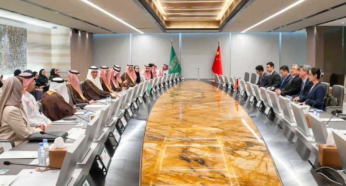 %d9%88%d8%b2%d9%8a%d8%b1 %d8%a7%d9%84%d8%b7%d8%a7%d9%82%d8%a9 %d8%a7%d9%84%d8%b3%d8%b9%d9%88%d8%af%d9%8a %d9%8a%d8%a8%d8%ad%d8%ab %d9%85%d8%b9 %d8%a7%d9%84%d9%85%d8%a8%d8%b9%d9%88%d8%ab %d8%a7%d9%84