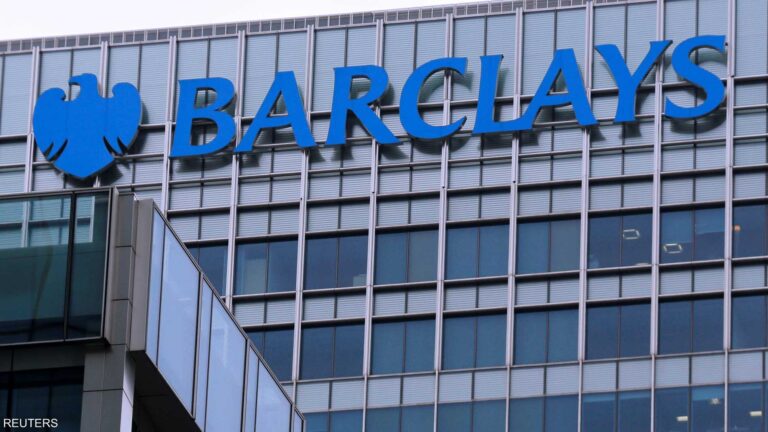 %d8%a8%d8%a7%d8%b1%d9%83%d9%84%d9%8a%d8%b2 %d9%8a%d8%aa%d8%b1%d8%a7%d8%ac%d8%b9 %d8%b9%d9%86 %d8%aa%d9%88%d9%82%d8%b9%d8%a7%d8%aa%d9%87 %d8%a7%d9%84%d9%85%d8%aa%d8%b4%d8%a7%d8%a6%d9%85%d8%a9 %d9%84