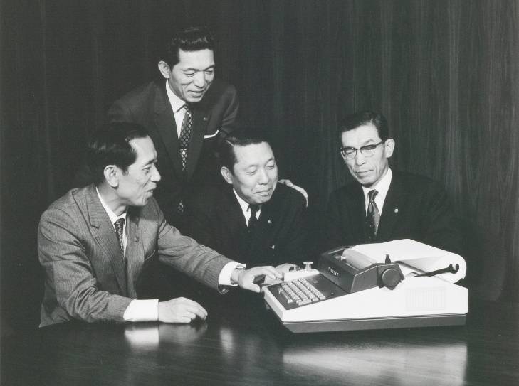 %d9%83%d8%a7%d8%b3%d9%8a%d9%88 %d8%a5%d9%85%d8%a8%d8%b1%d8%a7%d8%b7%d9%88%d8%b1%d9%8a%d8%a9 %d8%a8%d8%af%d8%a3%d8%aa %d8%a8%d8%ad%d8%b1%d8%a8 50 %d8%b4%d8%b1%d9%83%d8%a9 %d8%ab%d9%85 %d8%b3%d8%a7