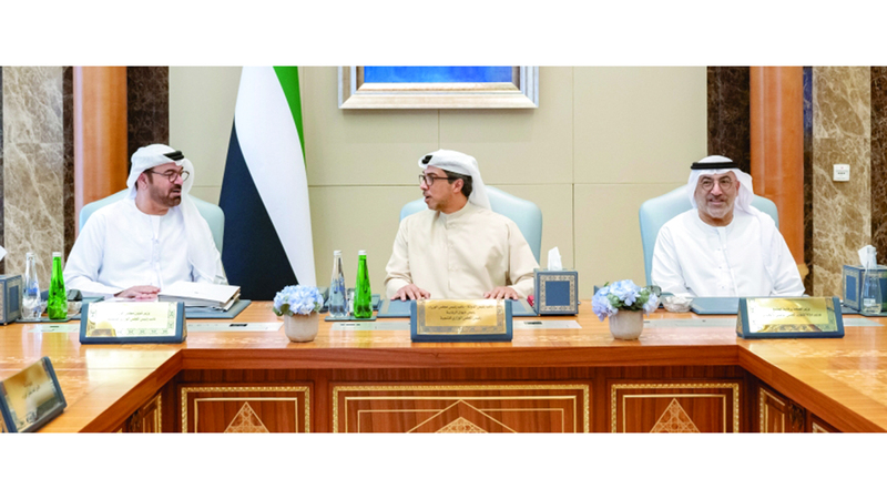برئاسة منصور بن زايد.. «الوزاري للتنمية» يناقش مشاريع تطويرية