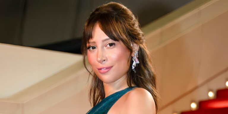 %d8%b3%d9%85%d9%8a%d8%a9 %d8%a7%d9%84%d8%a3%d9%84%d9%81%d9%8a %d8%aa%d8%ae%d8%b7%d9%81 %d8%a7%d9%84%d8%a3%d9%86%d8%b8%d8%a7%d8%b1 %d9%88%d8%aa%d9%83%d8%b4%d9%81 %d8%b9%d9%86 %d8%ad%d9%85%d9%84%d9%87