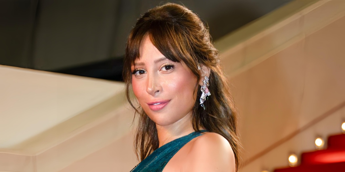 %d8%b3%d9%85%d9%8a%d8%a9 %d8%a7%d9%84%d8%a3%d9%84%d9%81%d9%8a %d8%aa%d8%ae%d8%b7%d9%81 %d8%a7%d9%84%d8%a3%d9%86%d8%b8%d8%a7%d8%b1 %d9%88%d8%aa%d9%83%d8%b4%d9%81 %d8%b9%d9%86 %d8%ad%d9%85%d9%84%d9%87