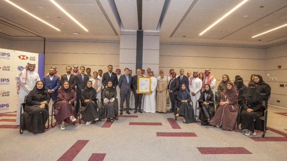 %d8%a7%d9%84%d8%a3%d9%88%d9%84 %d9%8a%d9%8f%d8%aa%d9%88%d9%8e%d9%91%d8%ac %d8%a8%d8%ac%d8%a7%d8%a6%d8%b2%d8%a9 %d8%a7%d9%84%d8%aa%d9%85%d9%8a%d9%91%d8%b2 %d9%83%d8%a3%d9%88%d9%84 %d8%ac