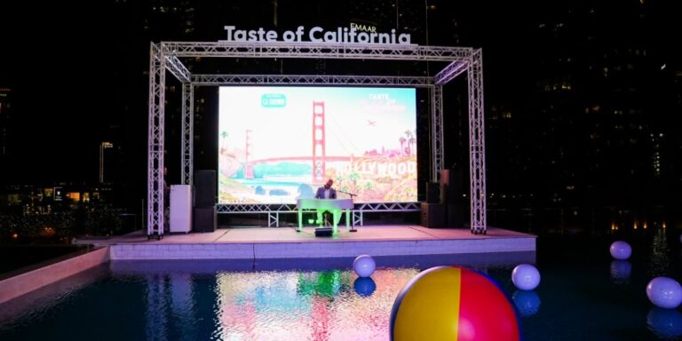 %d9%83%d8%a7%d9%84%d9%8a%d9%81%d9%88%d8%b1%d9%86%d9%8a%d8%a7 %d8%aa%d8%b3%d8%aa%d8%b9%d8%b1%d8%b6 %d9%86%d9%83%d9%87%d8%a7%d8%aa%d9%87%d8%a7 %d9%88%d8%aa%d8%ac%d8%a7%d8%b1%d8%a8 %d8%b3%d9%81%d8%b1