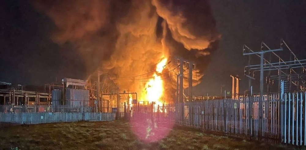 %d9%85%d9%86 %d8%a3%d8%b4%d8%b9%d9%84 %d8%a7%d9%84%d9%86%d9%8a%d8%b1%d8%a7%d9%86 %d9%81%d9%8a %d9%85%d8%b7%d8%a7%d8%b1 %d9%87%d9%8a%d8%ab%d8%b1%d9%88 %d8%9f