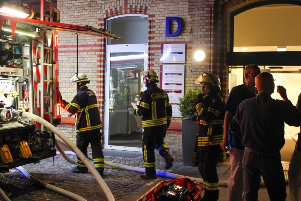 %d9%88%d9%81%d9%8a%d8%a7%d8%aa %d9%88%d9%85%d8%b5%d8%a7%d8%a8%d9%88%d9%86 %d8%ad%d8%b1%d9%8a%d9%82 %d9%87%d8%a7%d8%a6%d9%84 %d9%8a%d9%84%d8%aa%d9%87%d9%85 %d9%85%d8%b3%d8%aa%d8%b4%d9%81%d9%89 %d8%b4