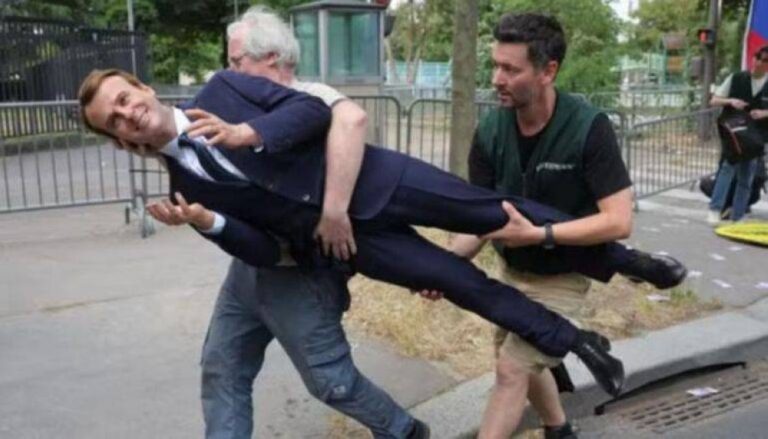 %d8%b3%d8%b1%d9%82%d8%a9 %d8%aa%d9%85%d8%ab%d8%a7%d9%84 %d9%85%d8%a7%d9%83%d8%b1%d9%88%d9%86 %d9%85%d9%86 %d9%85%d8%aa%d8%ad%d9%81 %d8%ac%d8%b1%d9%8a%d9%81%d8%a7%d9%86 %d9%81%d9%8a %d8%a8%d8%a7%d8%b1