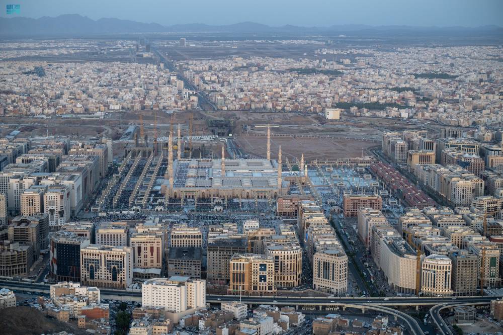 300 %d8%a3%d9%84%d9%81 %d8%ba%d8%b1%d9%81%d8%a9 %d8%b3%d9%83%d9%86%d9%8a%d8%a9 %d9%81%d9%8a %d8%a7%d9%84%d9%85%d8%af%d9%8a%d9%86%d8%a9 %d8%a7%d9%84%d9%85%d9%86%d9%88%d8%b1%d8%a9 %d8%aa%d8%b3%d8%aa