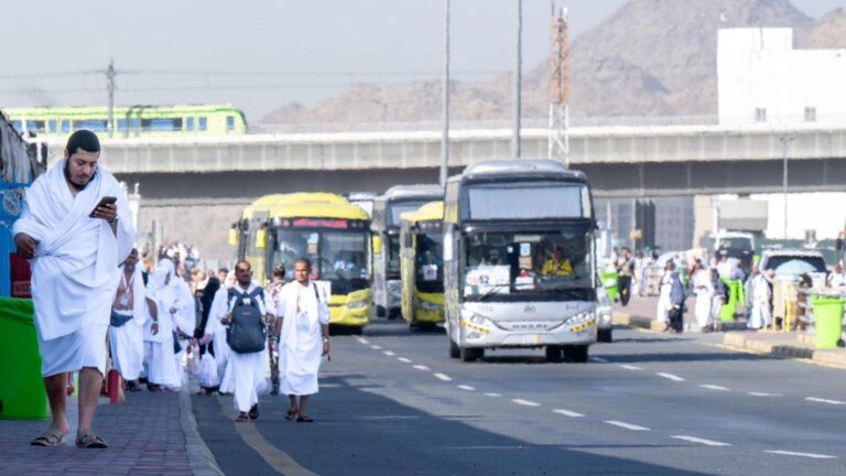 %d9%85%d9%86 %d9%88%d8%b2%d9%8a%d8%b1 %d8%a7%d9%84%d8%ad%d8%ac %d8%a7%d9%84%d8%b4%d9%8a%d8%ae %d8%ad%d8%b3%d9%8a%d9%86 %d8%a5%d9%84%d9%89 %d8%a7%d9%84%d8%b1%d8%a8%d9%8a%d8%b9%d8%a9 %d8%b3%d8%b9