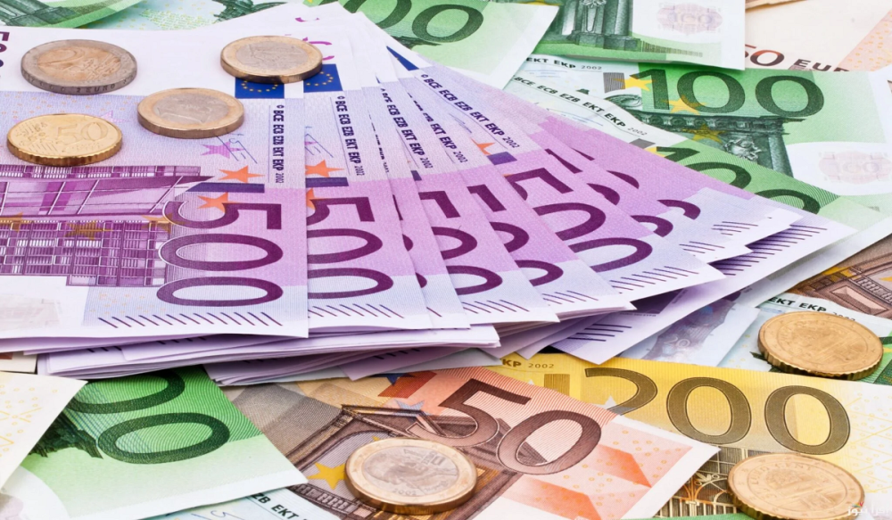 سعر اليورو في مصر اليوم الأحد 8 يونيو 2025