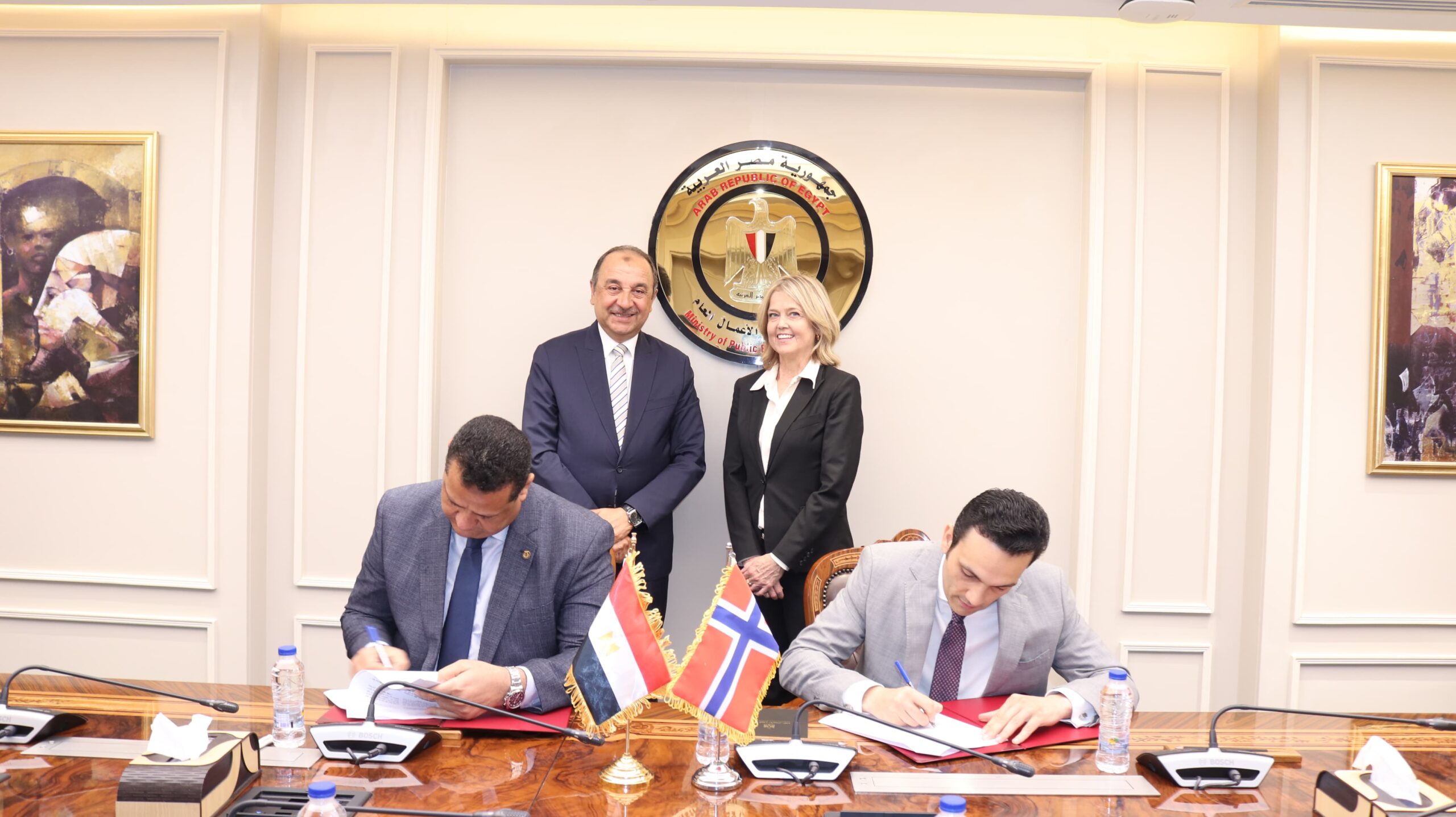 توقيع اتفاق بين “مصر للألومنيوم” و”سكاتك” النرويجية المنفذة للمحطة الشمسية لمجمع الألومنيوم