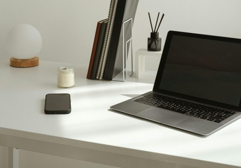 4ade9556 8b03 49e7 86c4 8cc0a7561ce7