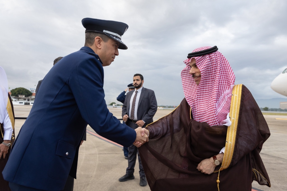 نيابة عن ولي العهد.. وزير الخارجية يصل البرازيل للمشاركة في قمة بريكس