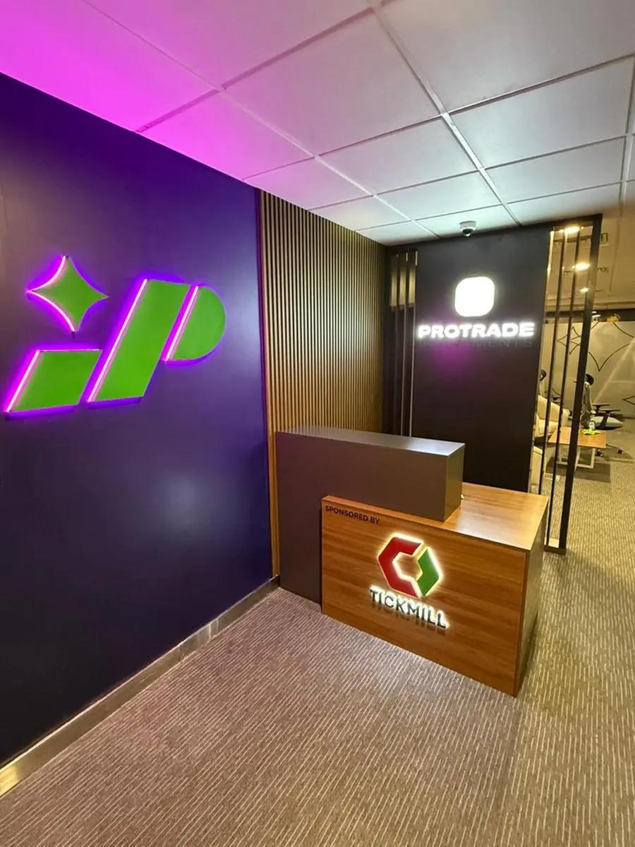 69e09a22 8b6c 42a4 bd3d 571d8f2dd96d file.jpg