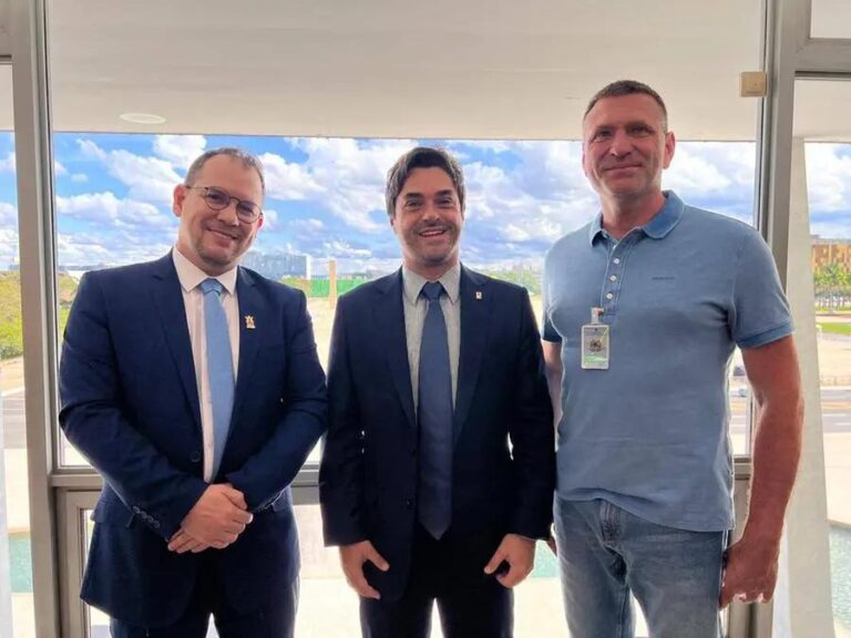 8328646e 2333 4fa6 9568 8718b64e6cfe file.jpg