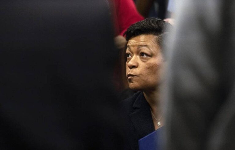 31de94ff 2f2b 48ef 83ef 7208c22ab54d file.jpg