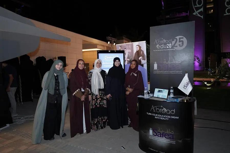 24ee06c3 b721 47bf 81e3 1dddd0f71305 file.jpg