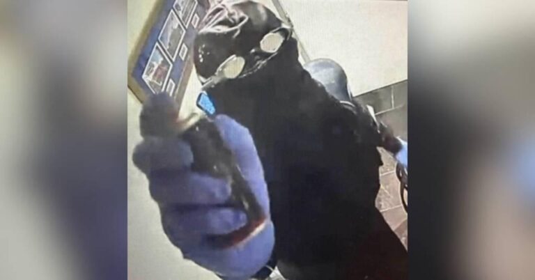 564f363e 7582 41a9 bbdb 5a627dad694e file.jpg