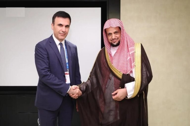 95b9bdfd a30d 4824 a813 885bb540a315 file.jpg