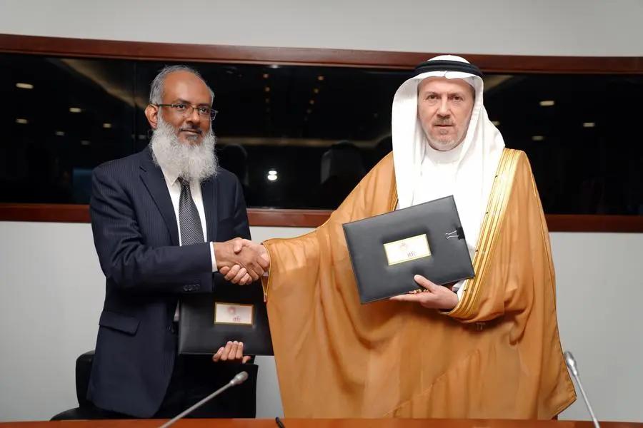 C44e3df7 0430 4967 9d79 c04ffd35859e file.jpg