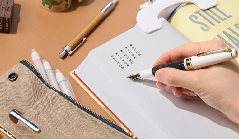 Ce8da05e a00e 468d ba03 599e037f5263 file.jpg