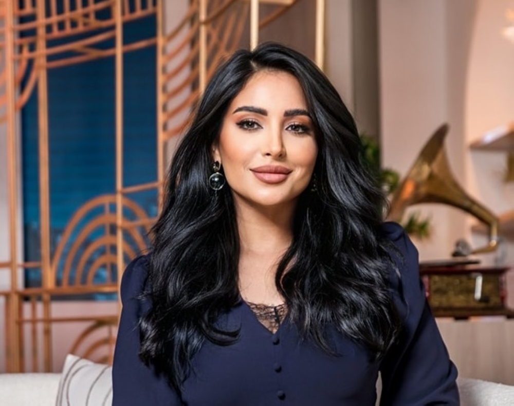 5 ملايين دينار.. جدل حول دموع نجاح المساعيد بعد تعرضها للسرقة والاحتيال