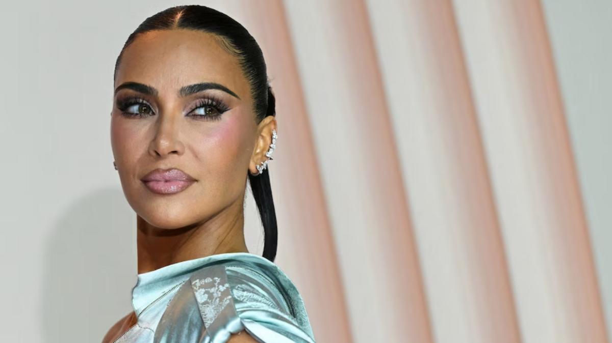 رئيس “ناسا” يدحض مزاعم كيم كارداشيان بشأن الهبوط على القمر